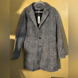 Women’s Gray Plaid Coat
